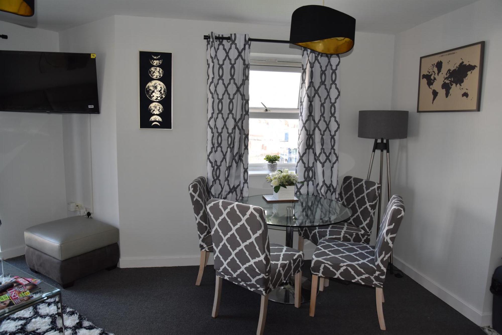 Spacious 1 Bedroom Apartment In Wigan Shevington Luaran gambar